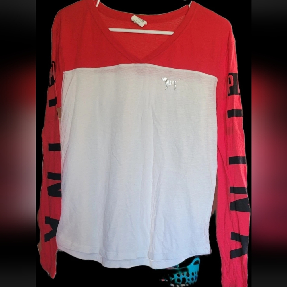 PINK Victoria's Secret Red and White Top Size Medium